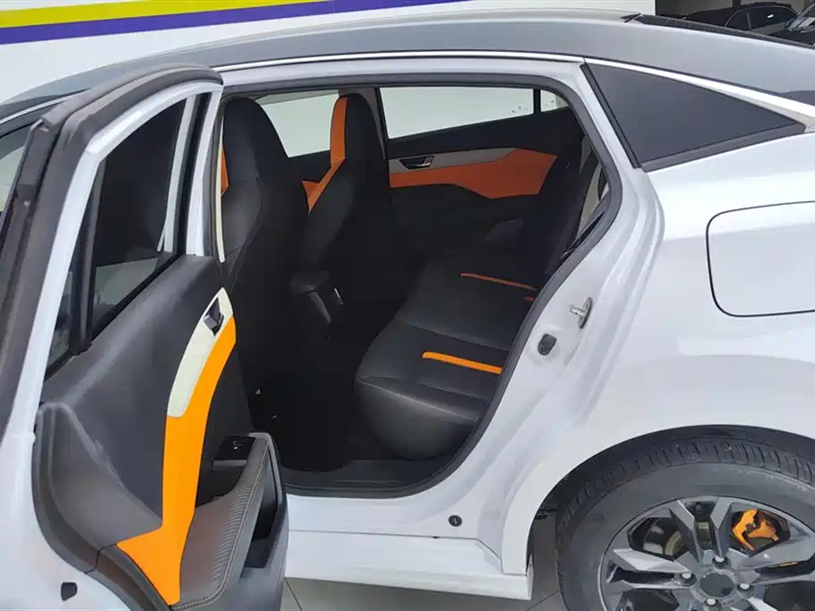 Dongfeng Fengshen Yi Xuan 2023 Mahle Edition 1.5L Automatic Chasing Wind Version 2022 - thumbnail 11