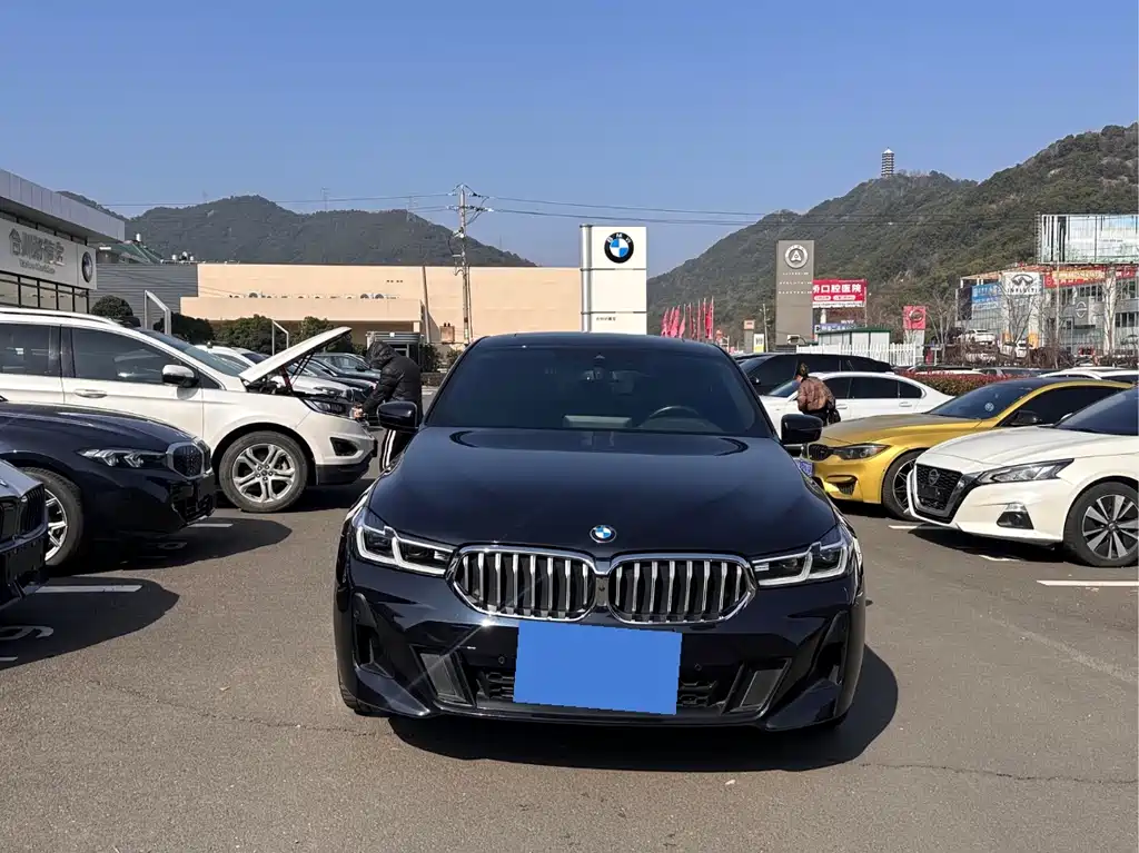 BMW BMW 6 Series GT 2022 630i M Sport Package 2024 - thumbnail 2