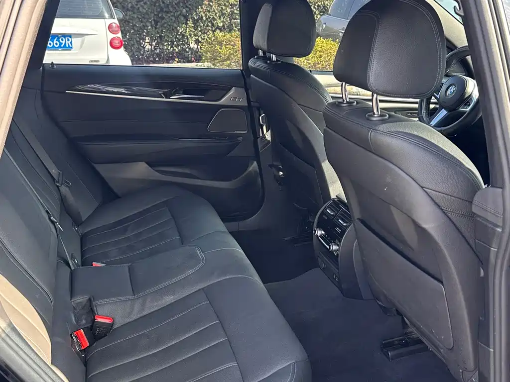 BMW BMW 6 Series GT 2022 630i M Sport Package 2024 - thumbnail 5