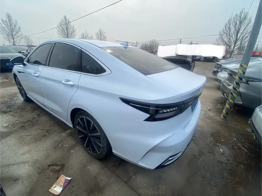 Chery Arrizo 8 2023 1.6T DCT Elegant 2023 - thumbnail 7