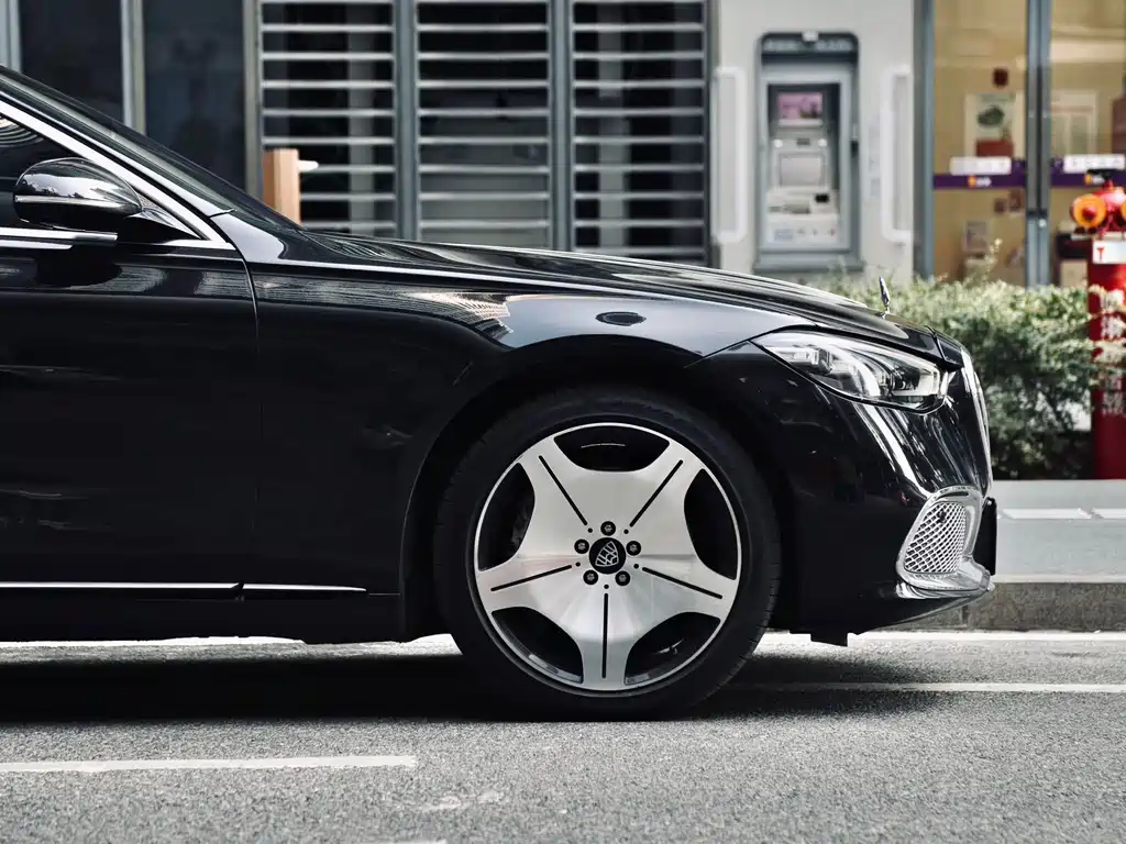 Mercedes-Benz Maybach S-Class 2021 S 480 4MATIC 2022 - thumbnail 5