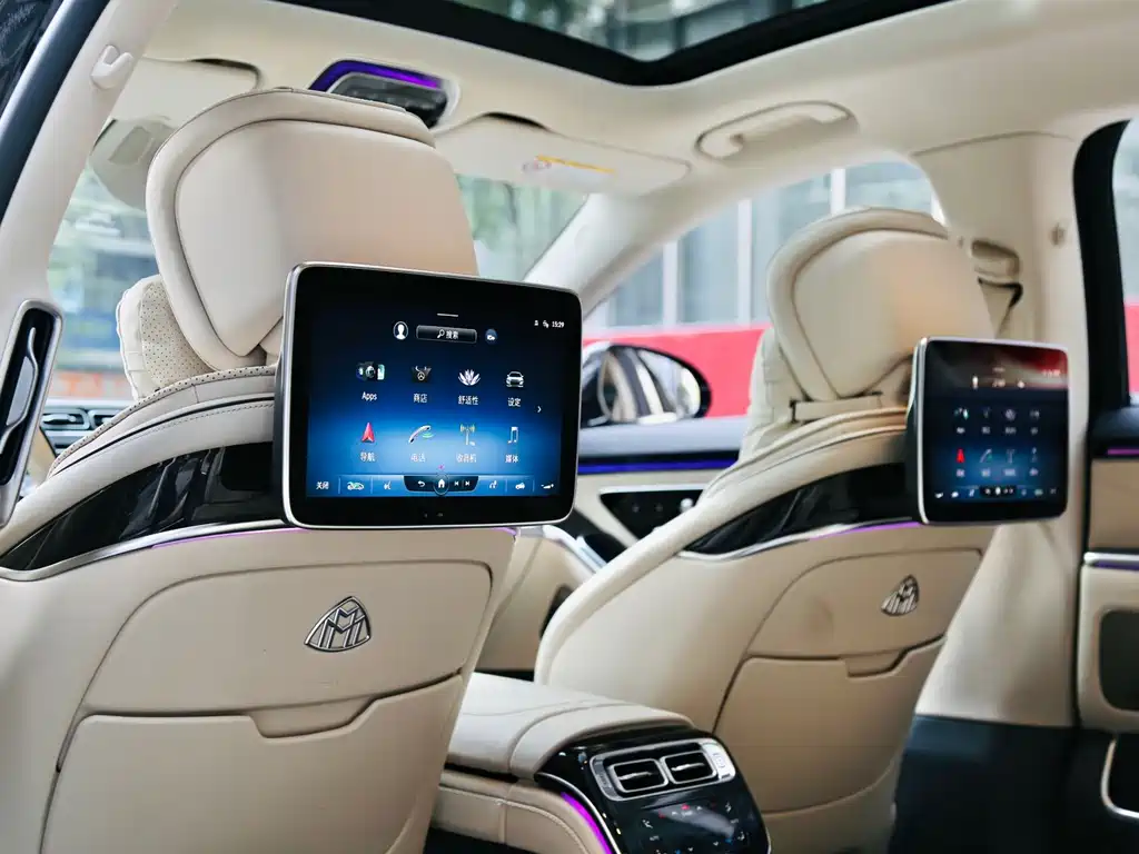 Mercedes-Benz Maybach S-Class 2021 S 480 4MATIC 2022 - thumbnail 8