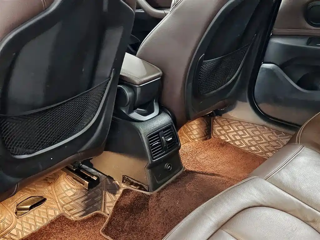 BMW BMW X1 2018 sDrive18Li Premium Model 2018 - thumbnail 9