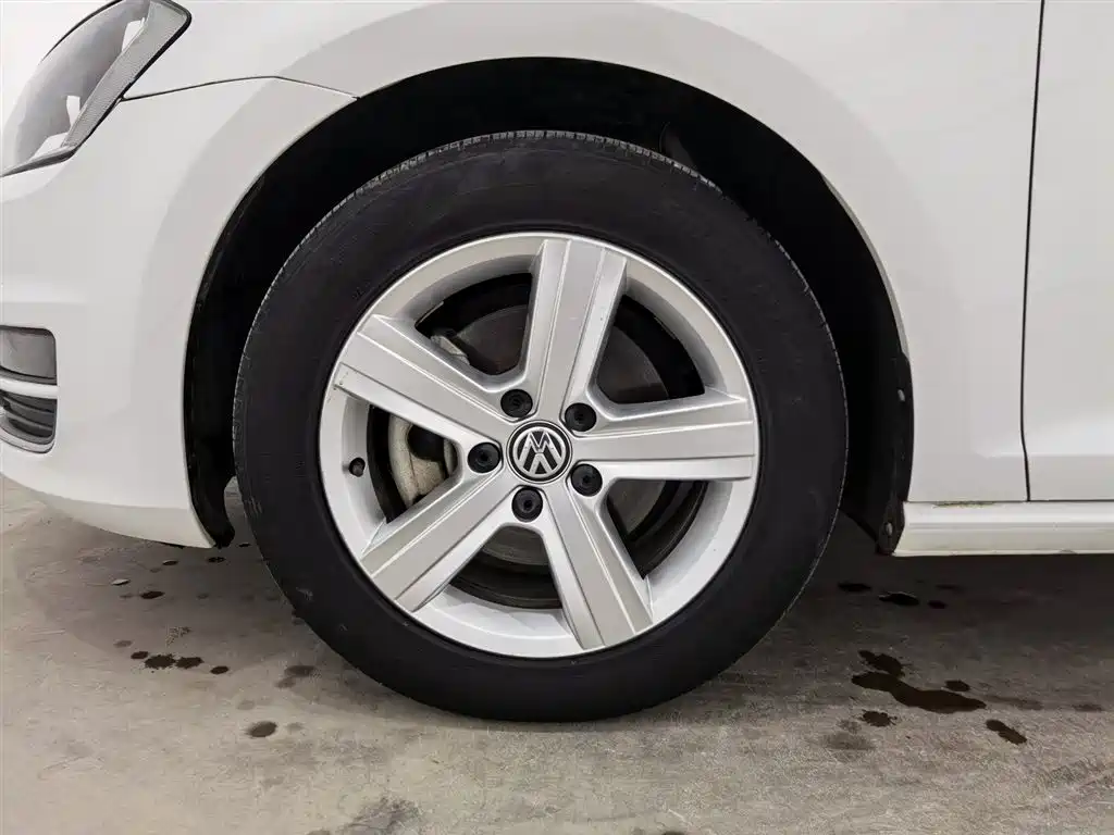 Volkswagen Volkswagen Golf 2016 230TSI Automatic Comfort Model 2016 - thumbnail 17