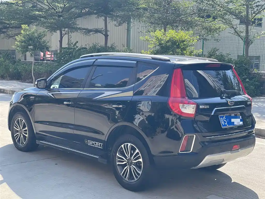 Geely Auto Geely Emgrand X6 2016 1.3T CVT Luxury Edition 2016 - thumbnail 4