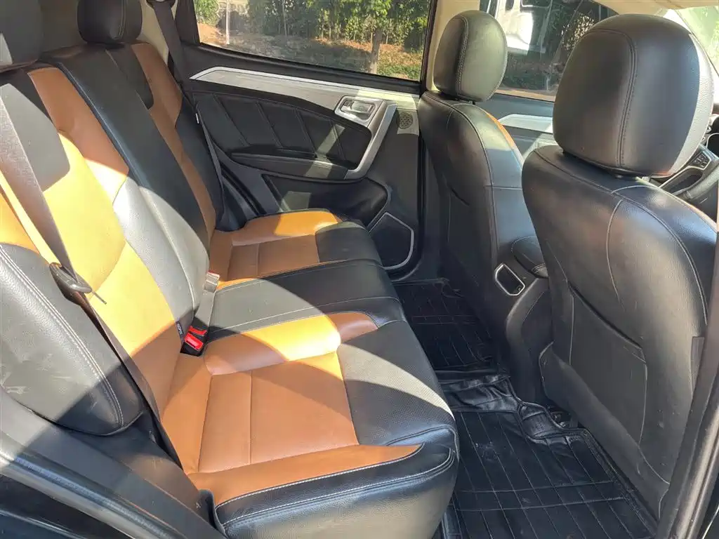 Geely Auto Geely Emgrand X6 2016 1.3T CVT Luxury Edition 2016 - thumbnail 6