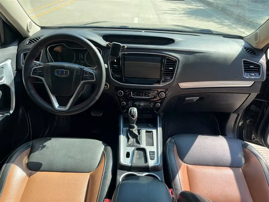 Geely Auto Geely Emgrand X6 2016 1.3T CVT Luxury Edition 2016 - thumbnail 7