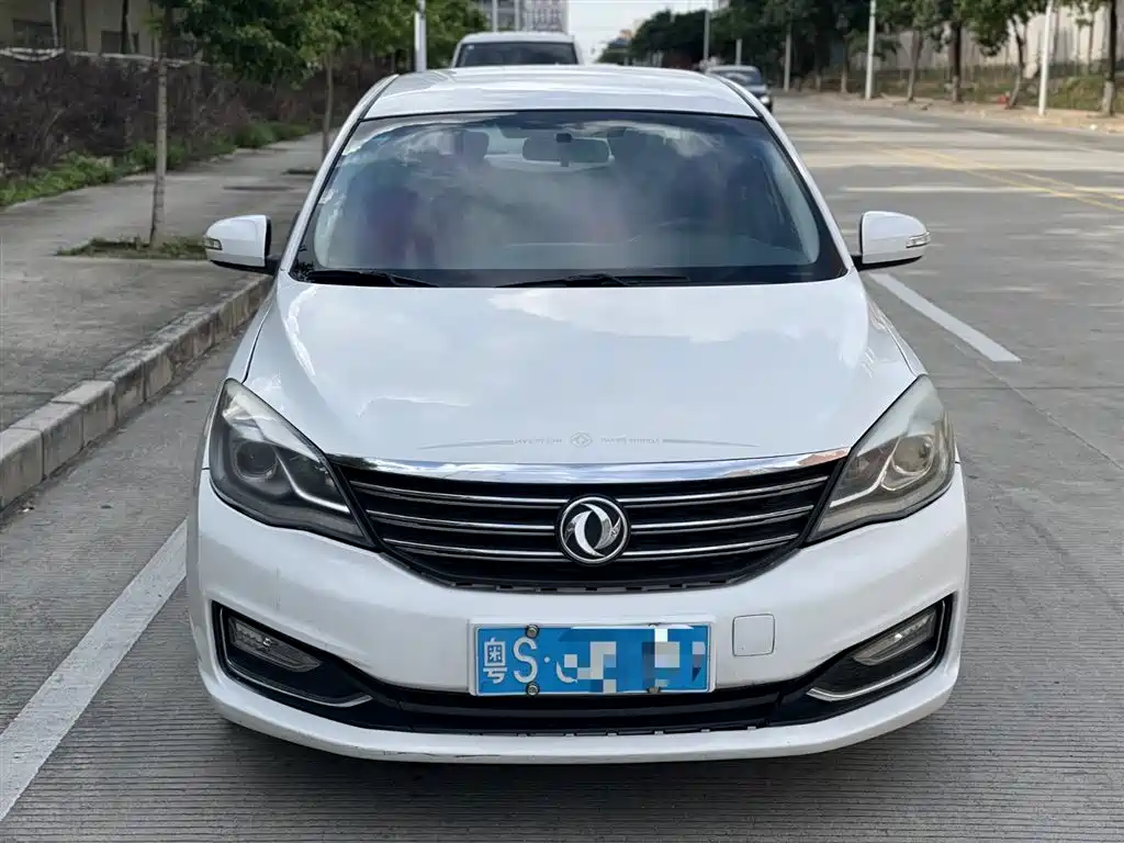 Dongfeng Fengshen DFM Fengshen A60 2016 1.5L Automatic Luxury Edition 2016 - thumbnail 5