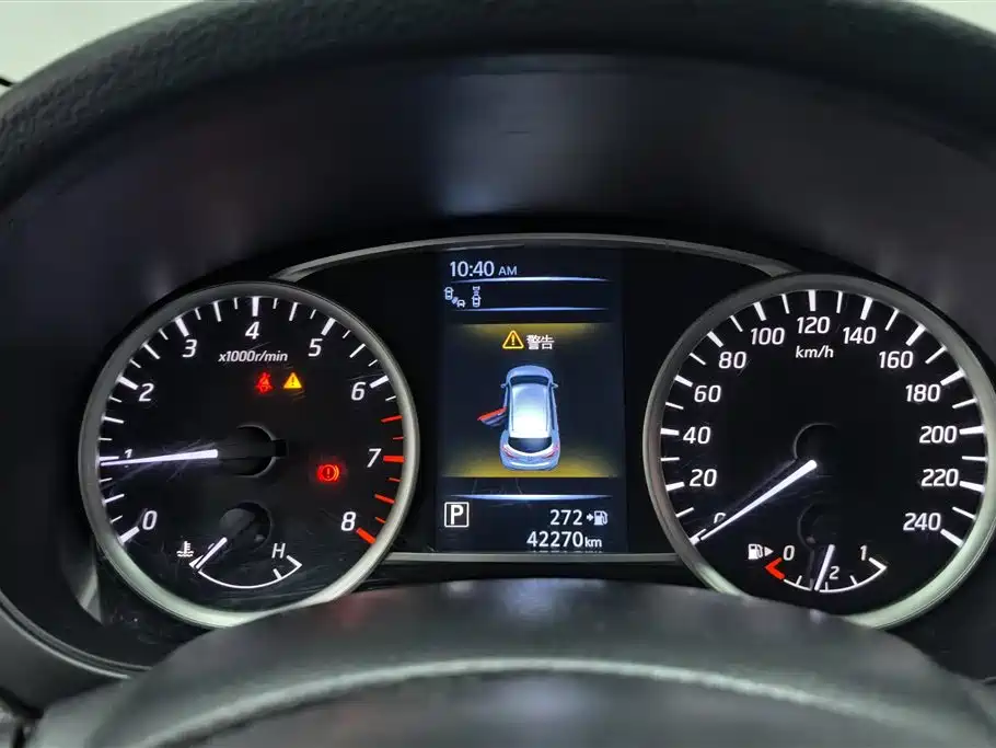 Nissan Nissan Tiida 2016 1.6L CVT Intelligent Edition 2018 - thumbnail 14