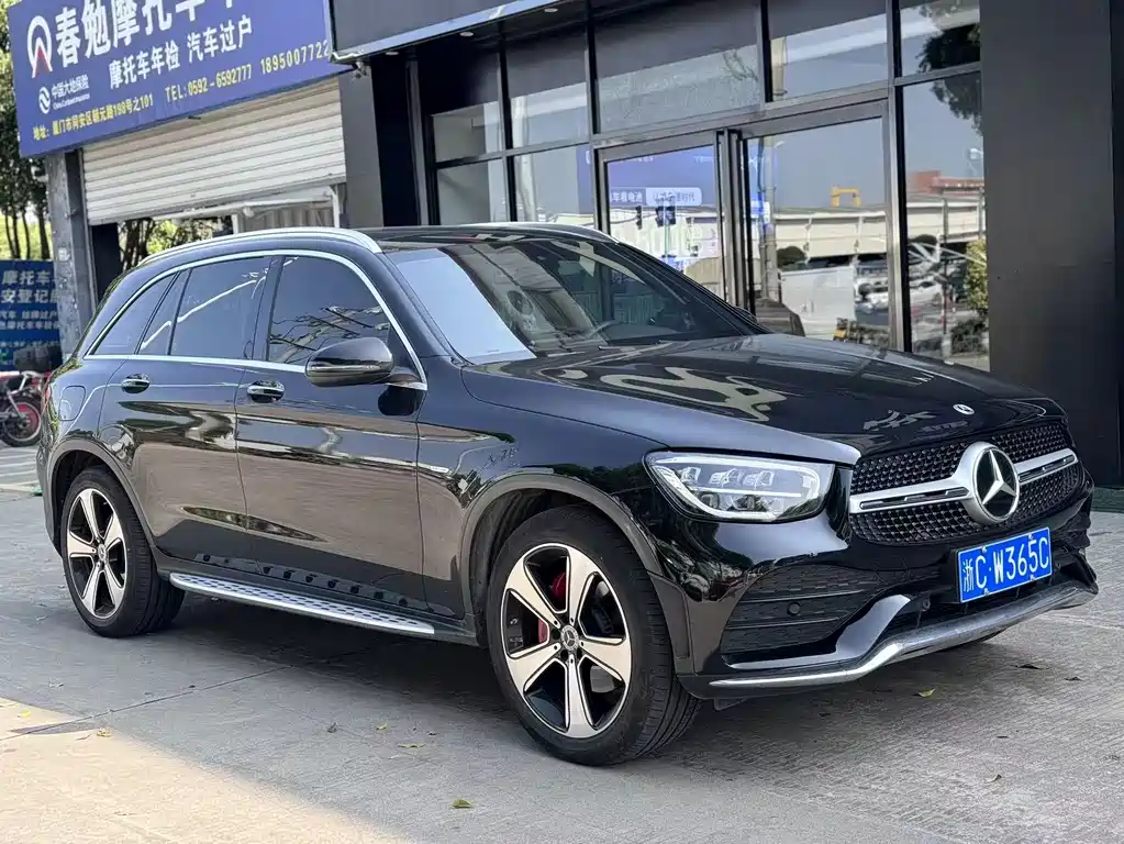 Mercedes-Benz Mercedes-Benz GLC 2023 Facelift GLC 300 L 4MATIC Dynamic 5-Seat 2023 - thumbnail 3