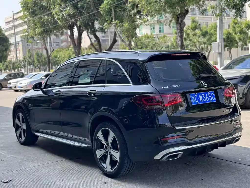 Mercedes-Benz Mercedes-Benz GLC 2023 Facelift GLC 300 L 4MATIC Dynamic 5-Seat 2023 - thumbnail 6