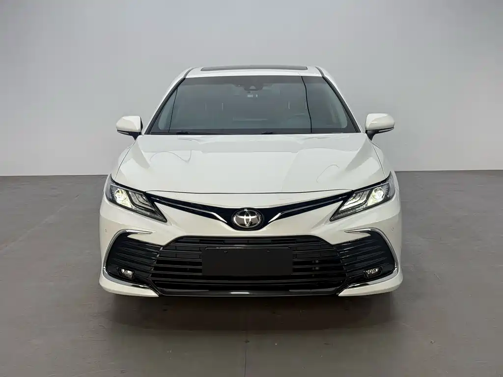 Toyota Toyota Camry 2023 2.0G Luxury Edition 2023 - thumbnail 2