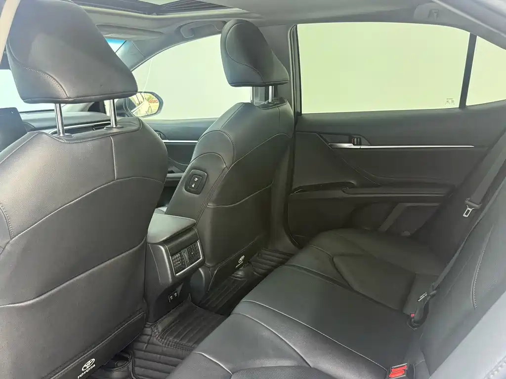 Toyota Toyota Camry 2023 2.0G Luxury Edition 2023 - thumbnail 9