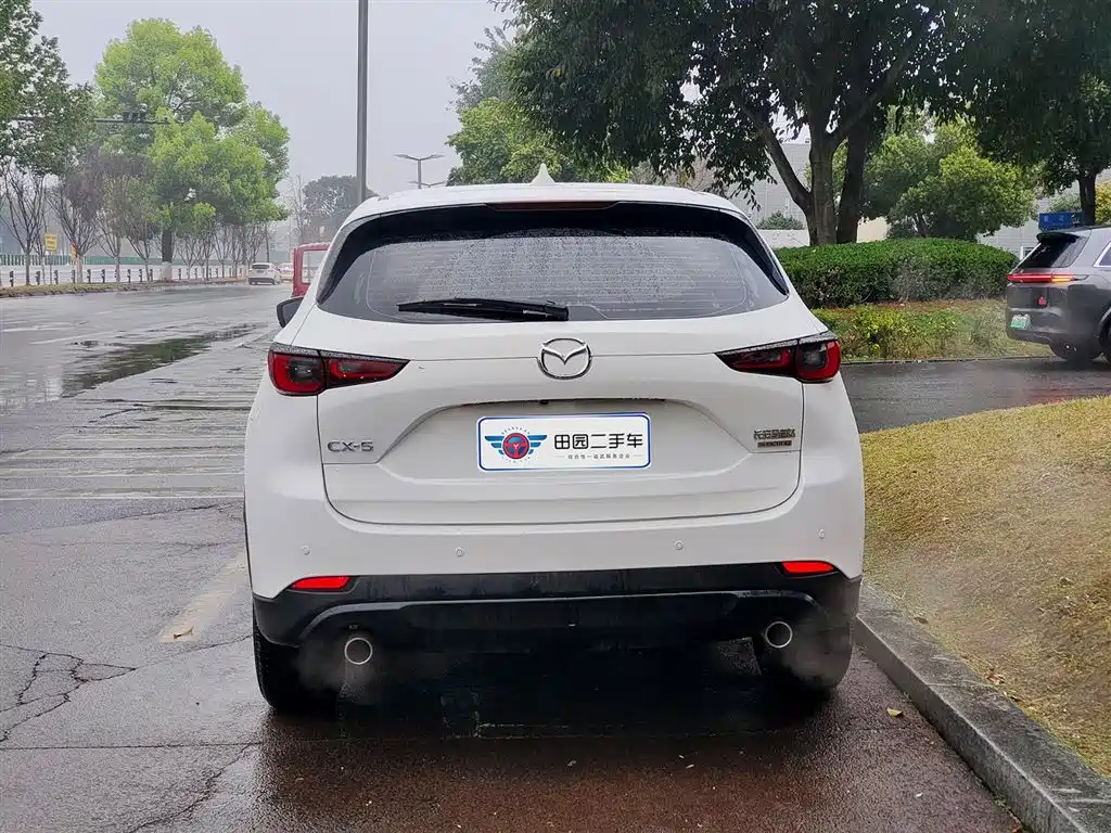 Mazda Mazda CX-5 2024 2.0L Automatic 2WD Smart Luxury Edition 2023 - thumbnail 5