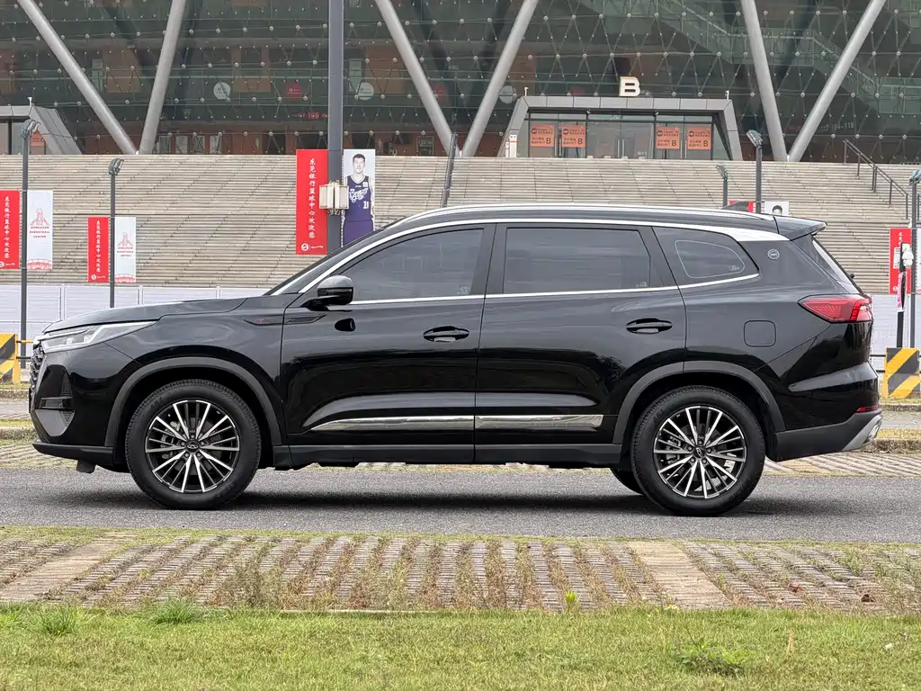 Chery Chery瑞虎8 PRO 2025 290T Two-Wheel Drive Premium Edition  Wait, I need to provide only the internationally accepted model name without mixing languages:  Chery Tiggo 8 PRO 2025 290T Two-Wheel Drive Premium Edition 2025 - thumbnail 5