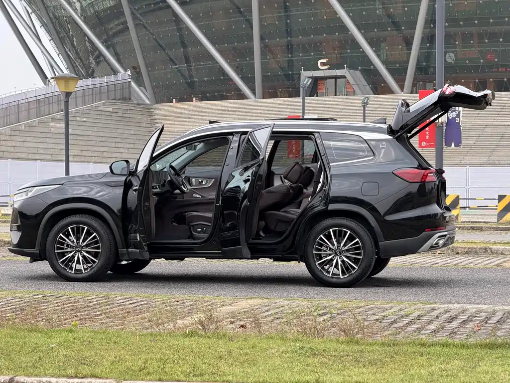 Chery Chery瑞虎8 PRO 2025 290T Two-Wheel Drive Premium Edition  Wait, I need to provide only the internationally accepted model name without mixing languages:  Chery Tiggo 8 PRO 2025 290T Two-Wheel Drive Premium Edition 2025 - thumbnail 28