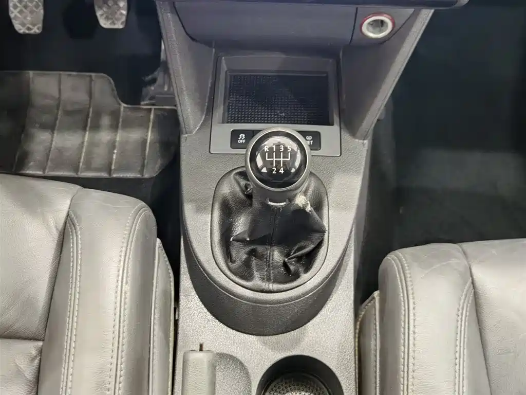 Volkswagen Volkswagen Touran 2015 1.4T Manual Comfort 5-seater 2014 - thumbnail 13