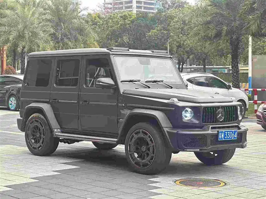 Mercedes-Benz Mercedes-Benz G-Class AMG 2009 AMG G 55 2011