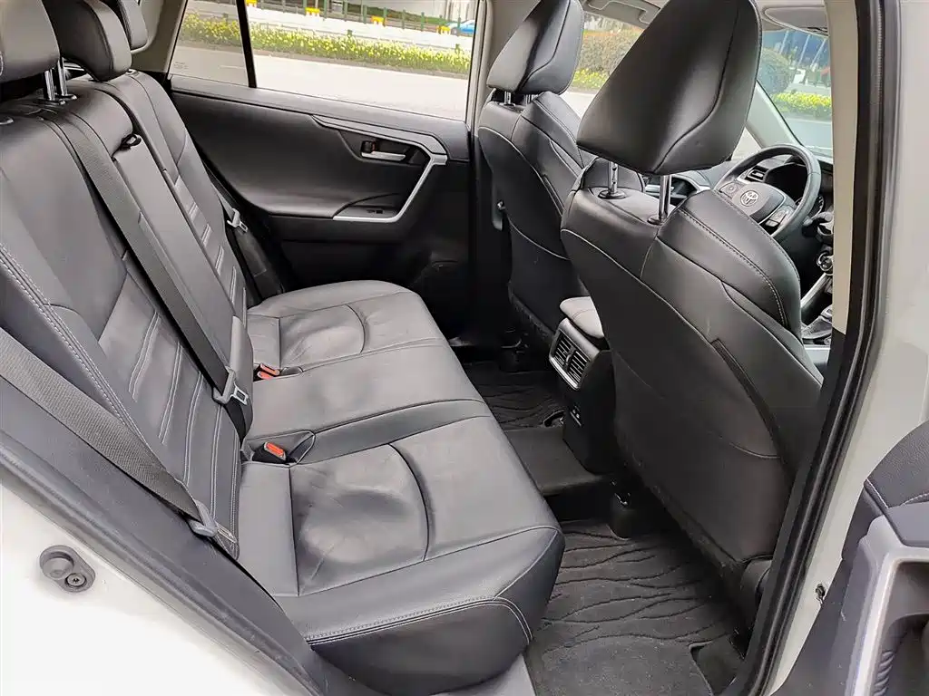 Toyota Venza 2021 2.0L CVT 2WD Luxury Edition 2023 - thumbnail 10