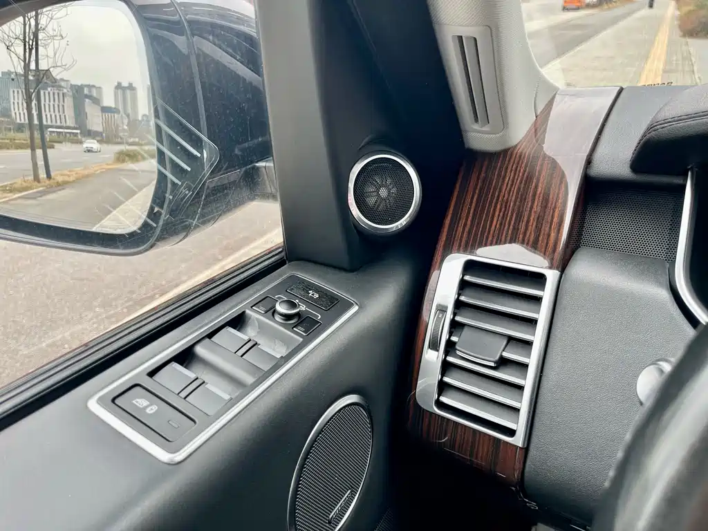 Land Rover Range Rover 2013 5.0 SC V8 Vogue SE 2013 - thumbnail 10