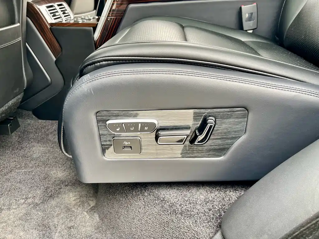 Land Rover Range Rover 2013 5.0 SC V8 Vogue SE 2013 - thumbnail 22