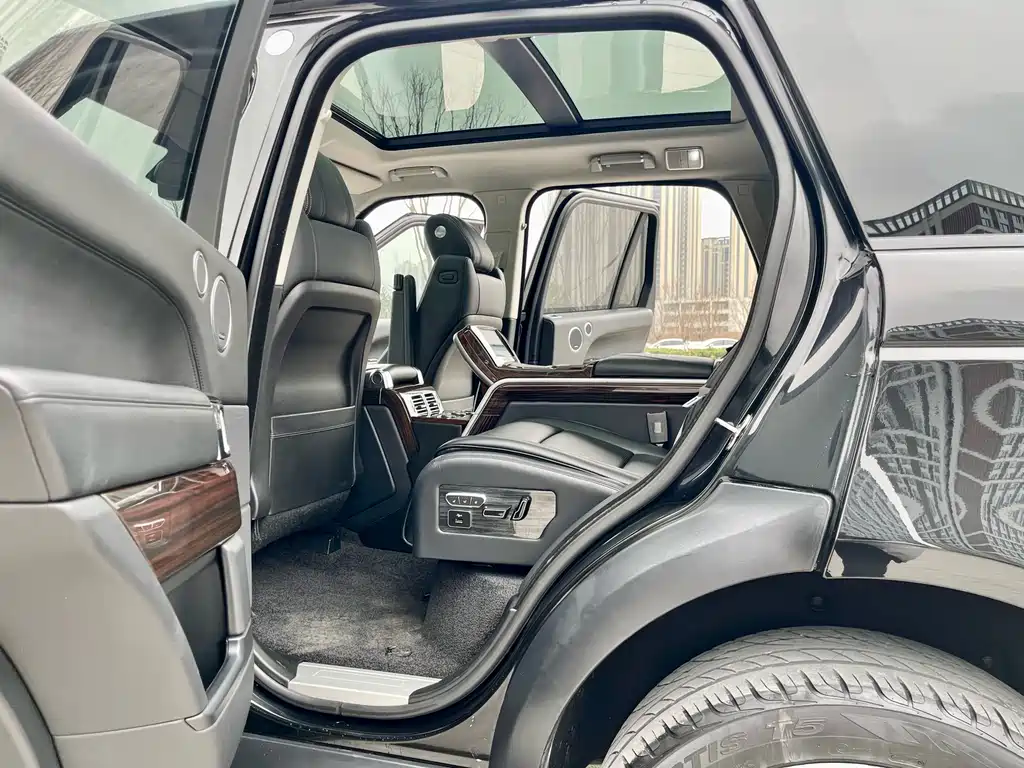 Land Rover Range Rover 2013 5.0 SC V8 Vogue SE 2013 - thumbnail 23