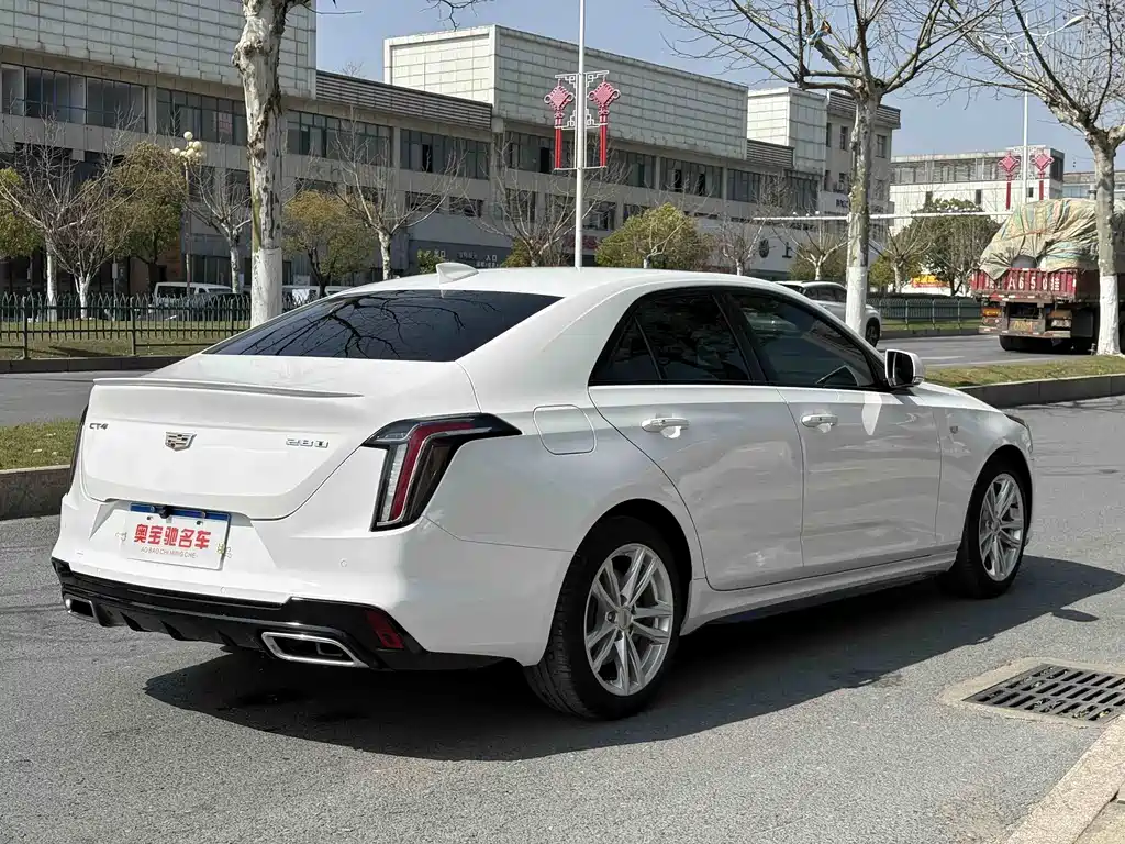 Cadillac Cadillac CT4 2020 28T Fashion Edition 2020 - thumbnail 4