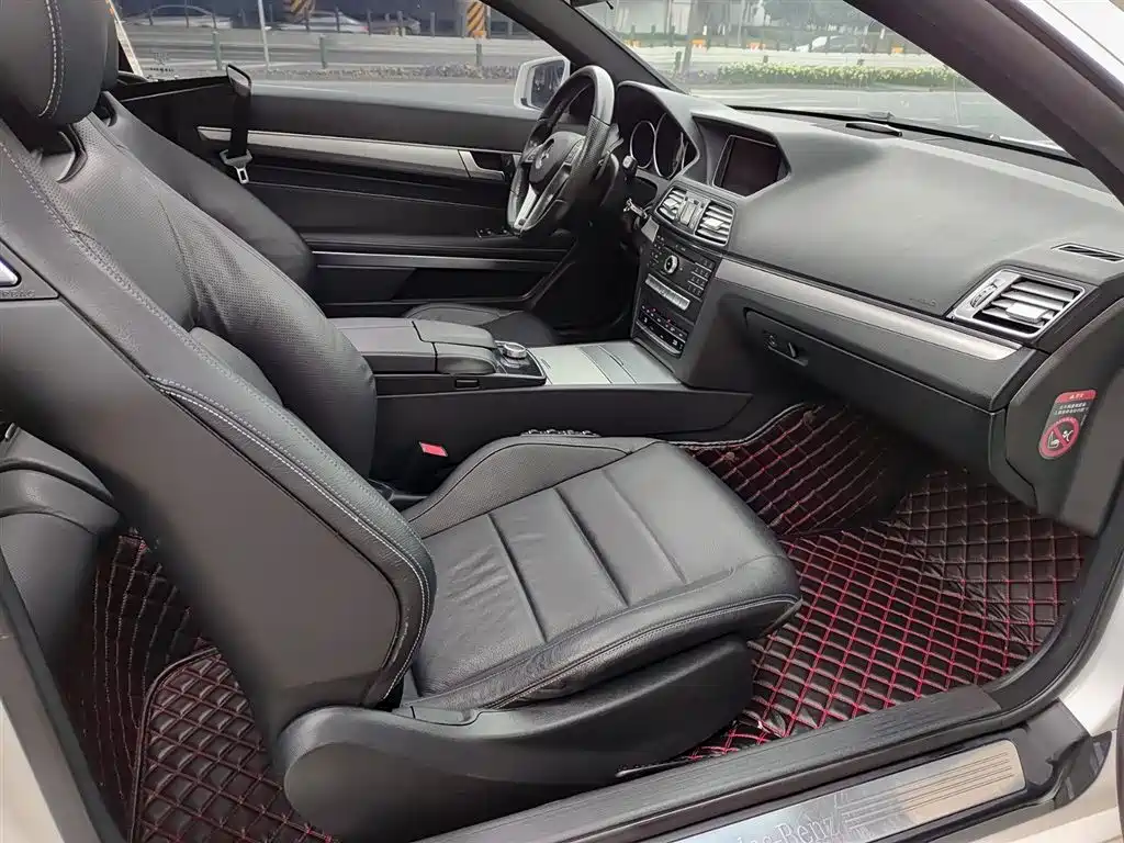 Mercedes-Benz Mercedes-Benz E-Class (Imported) 2016 E 200 Coupe Dynamic Edition 2017 - thumbnail 11