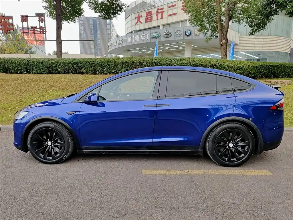Tesla Model X 2016 Model X 90D 2016 - thumbnail 3