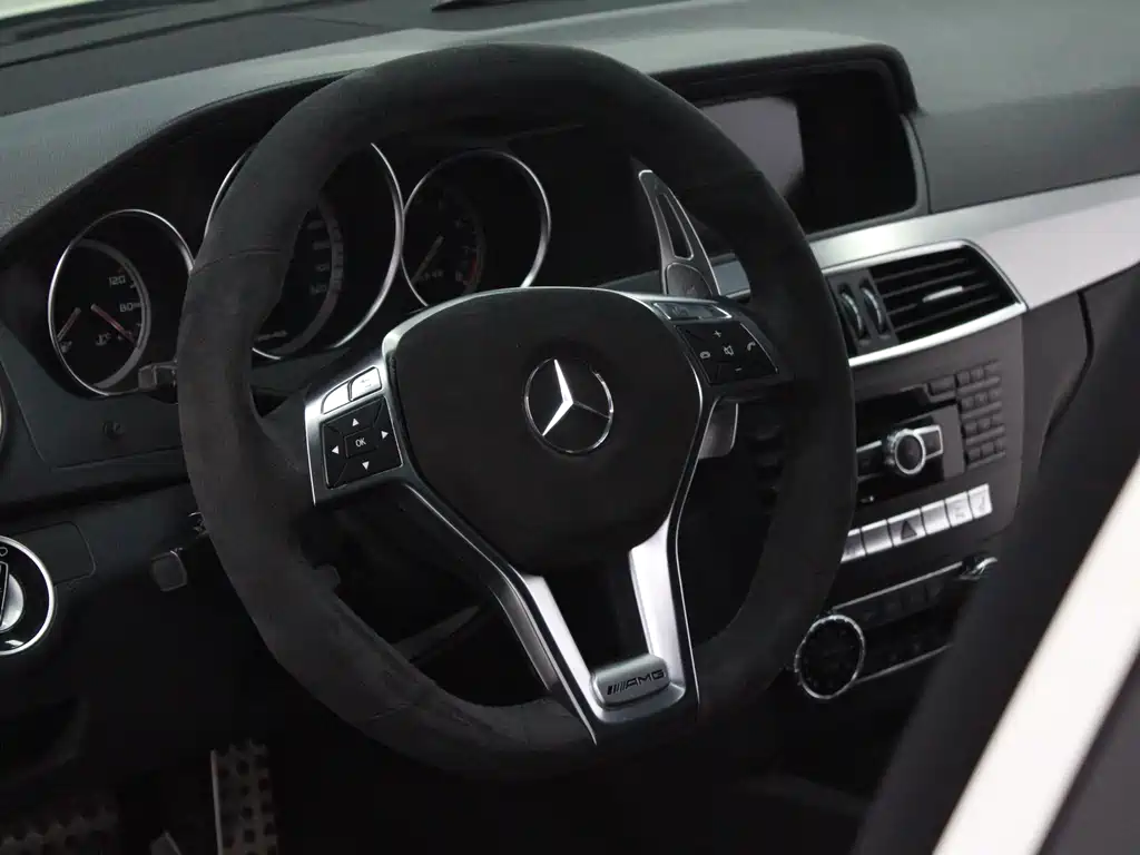 Mercedes-Benz Mercedes-Benz C-Class AMG 2012 AMG C 63 Sport Edition 2013 - thumbnail 9
