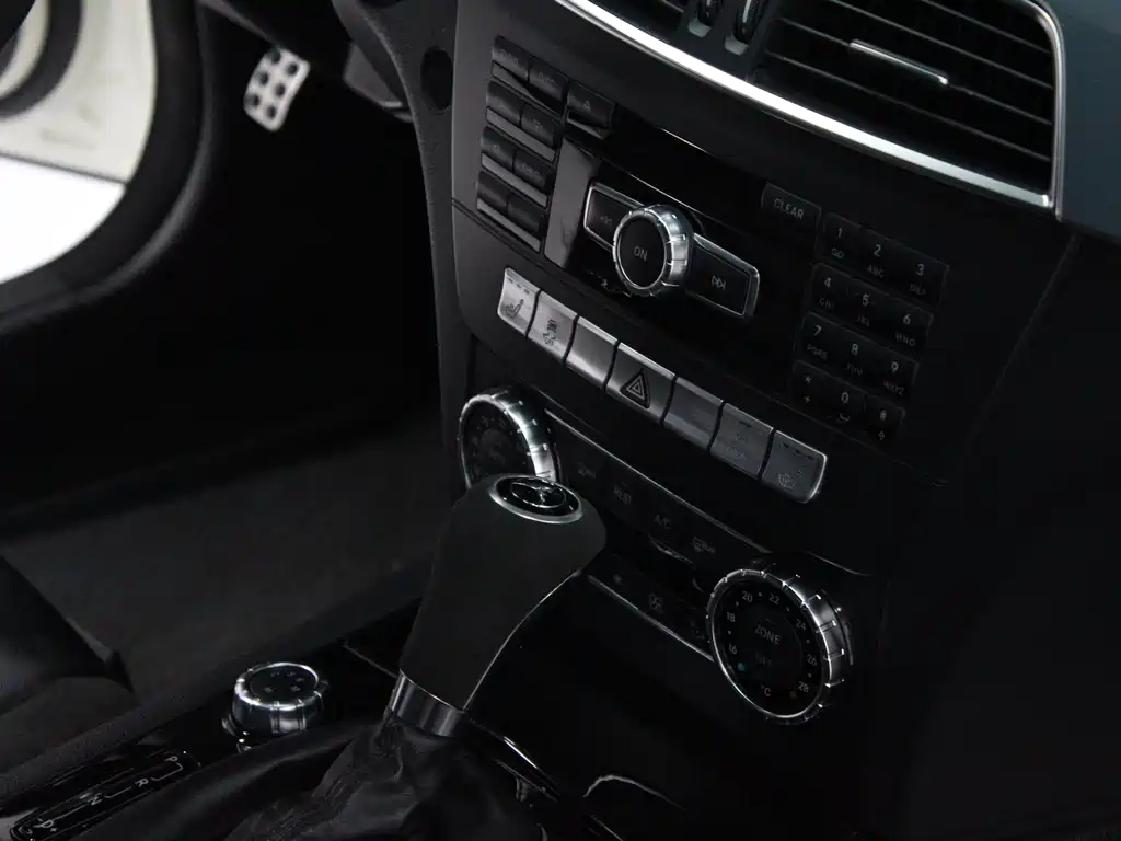 Mercedes-Benz Mercedes-Benz C-Class AMG 2012 AMG C 63 Sport Edition 2013 - thumbnail 12