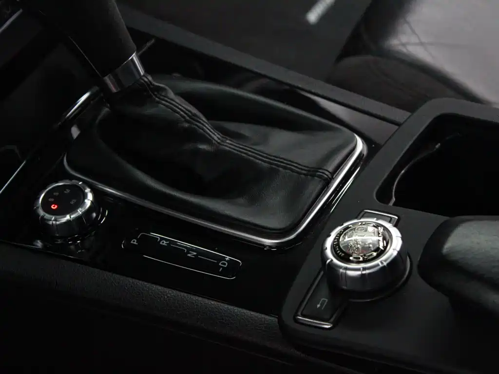 Mercedes-Benz Mercedes-Benz C-Class AMG 2012 AMG C 63 Sport Edition 2013 - thumbnail 18