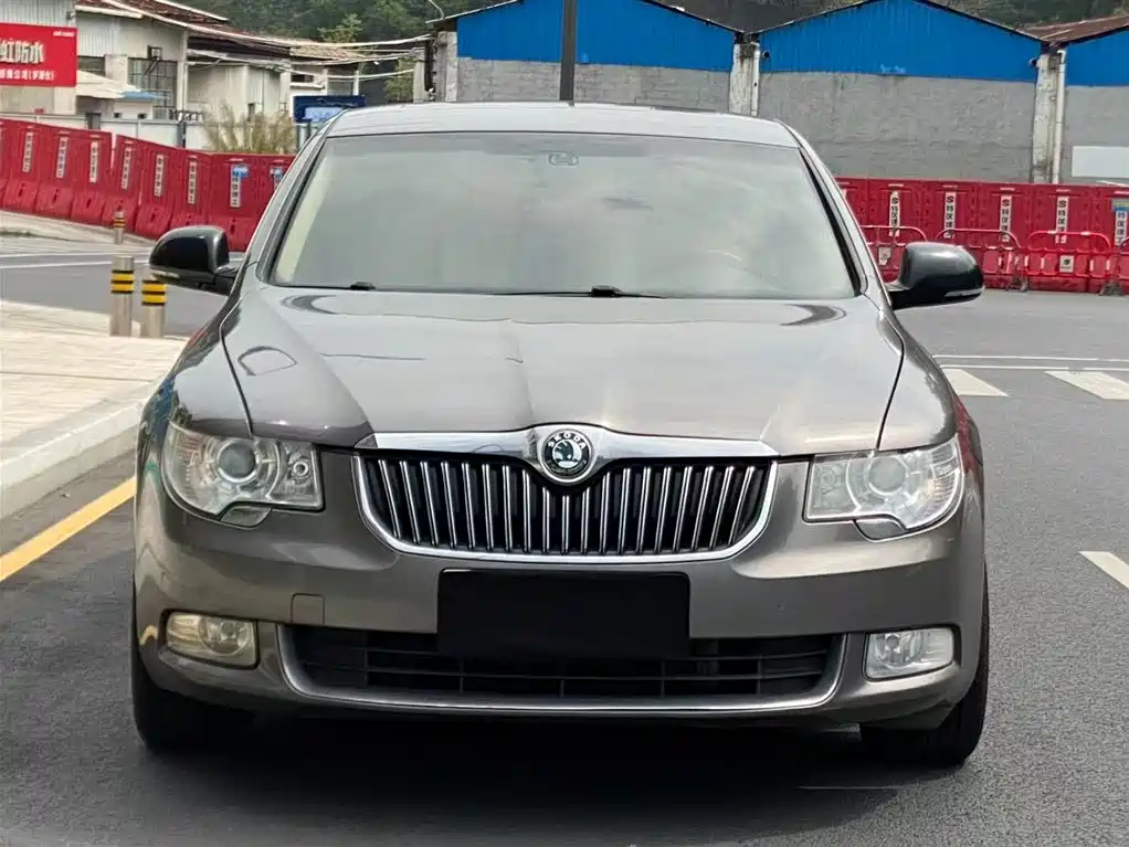 Skoda Skoda Octavia 2012 1.8TSI Automatic Elegant Edition 2013 - thumbnail 2