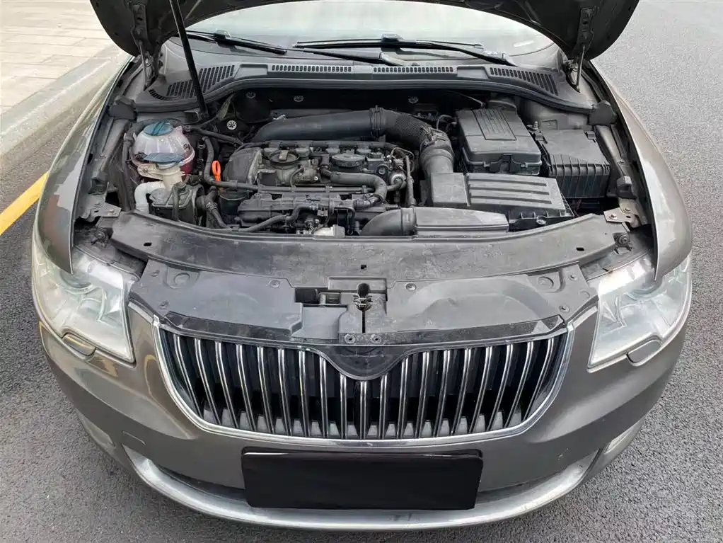 Skoda Skoda Octavia 2012 1.8TSI Automatic Elegant Edition 2013 - thumbnail 14