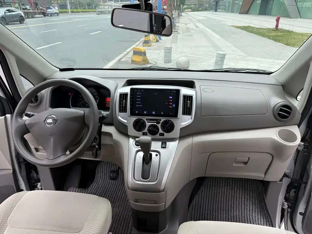 Nissan Nissan NV200 2016 Facelift 1.6L CVT Luxury Edition 2017 - thumbnail 12