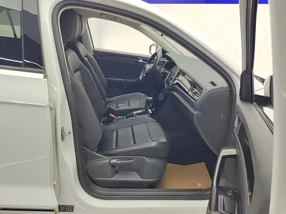 Volkswagen T-ROC 2018 280TSI DSG 2WD Comfort Model国V 2019 - thumbnail 7