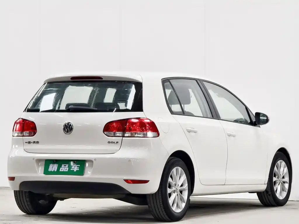 Volkswagen Volkswagen Golf 2012 1.6 Automatic Comfort Edition 2014 - thumbnail 4