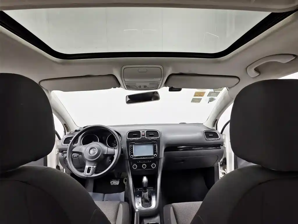 Volkswagen Volkswagen Golf 2012 1.6 Automatic Comfort Edition 2014 - thumbnail 10