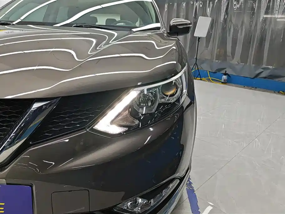 Nissan Nissan Qashqai 2017 Model 2.0L CVT Intelligent Enjoyment Edition China V 2017 - thumbnail 5
