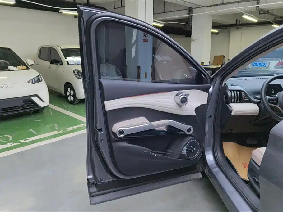 BYD BYD Yuan Plus 2024 Glory Edition 430KM Leading Model 2024 - thumbnail 7