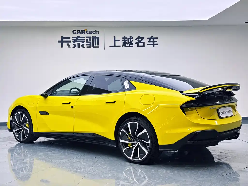 Lotus Sports Car EMEYA 2025 900 Executive Edition 2026 - thumbnail 7