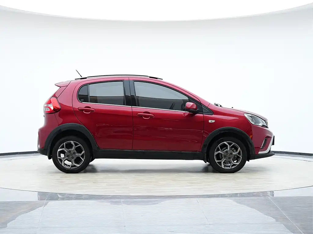 Geely Auto Geely Emgrand X1 2017 1.3L Automatic Joy Edition 2018 - thumbnail 4