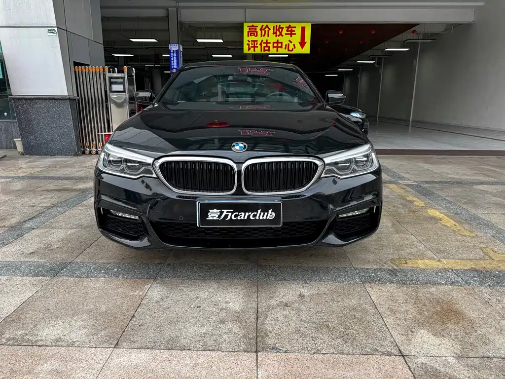 BMW BMW 5 Series 2018 Facelift 530Li Leading Model M Sport Package 2018 - thumbnail 2