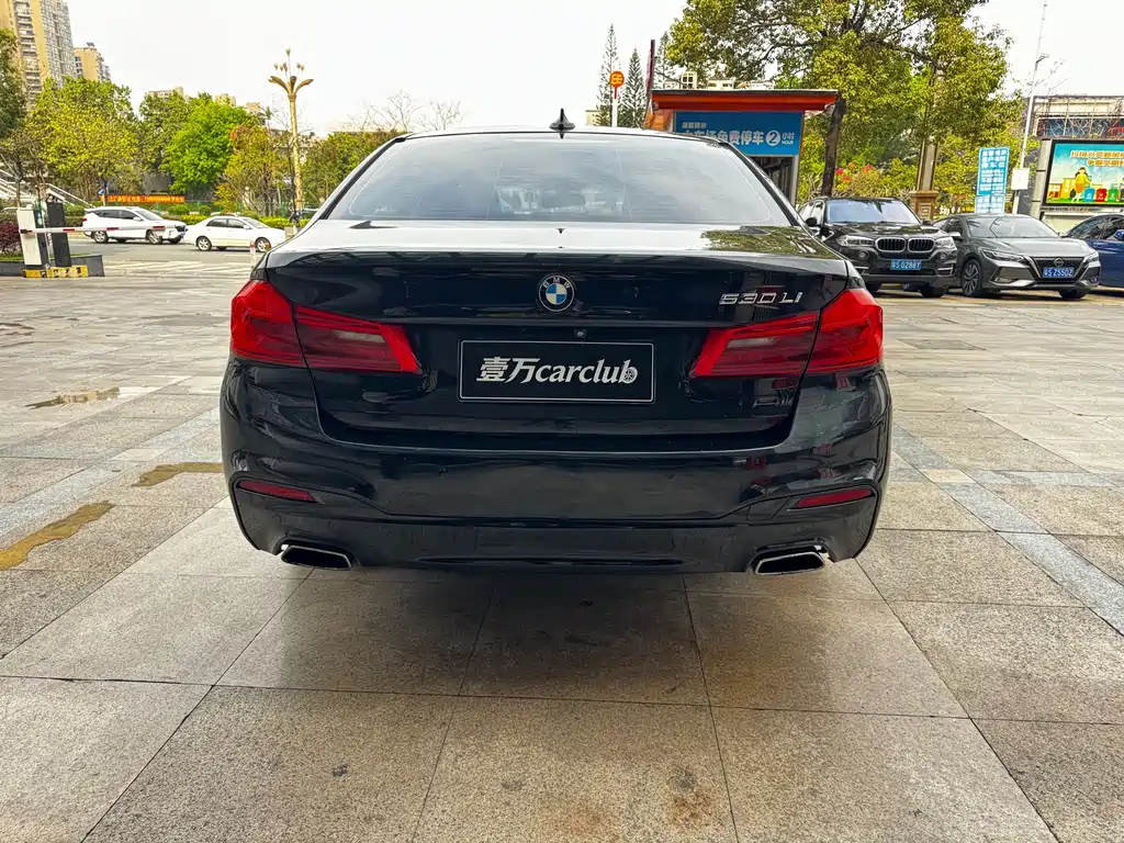 BMW BMW 5 Series 2018 Facelift 530Li Leading Model M Sport Package 2018 - thumbnail 9