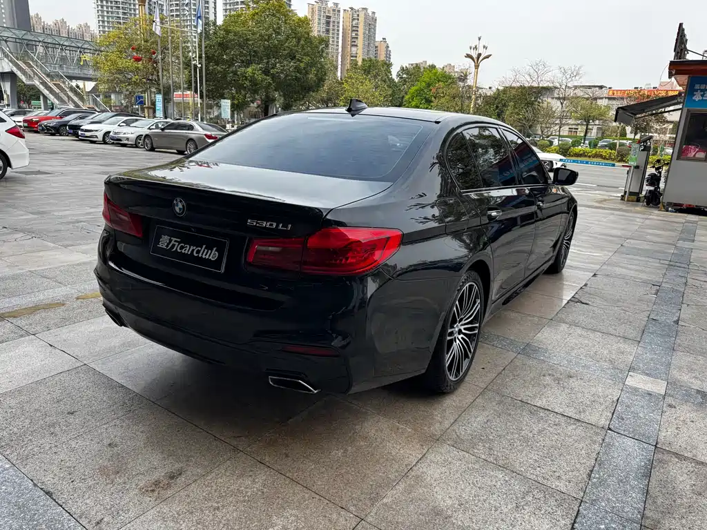 BMW BMW 5 Series 2018 Facelift 530Li Leading Model M Sport Package 2018 - thumbnail 10