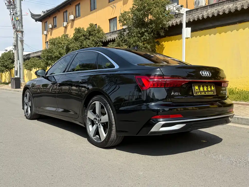 Audi Audi A6L 2023 Facelift 45 TFSI quattro Premium Dynamic Edition 2022 - thumbnail 10