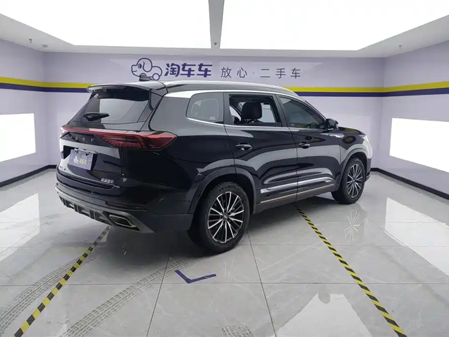 Chery Tiggo 8 Pro 2022 290T 2WD Infinite Edition 5-seater 2023 - thumbnail 3