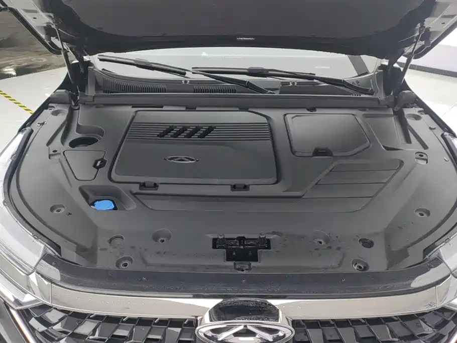 Chery Tiggo 8 Pro 2022 290T 2WD Infinite Edition 5-seater 2023 - thumbnail 10