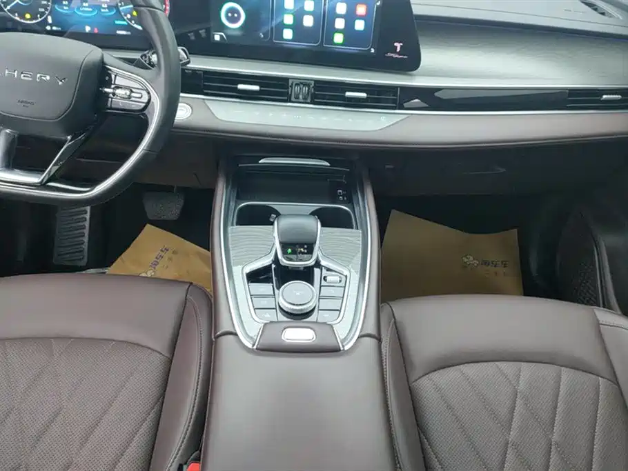 Chery Tiggo 8 Pro 2022 290T 2WD Infinite Edition 5-seater 2023 - thumbnail 16