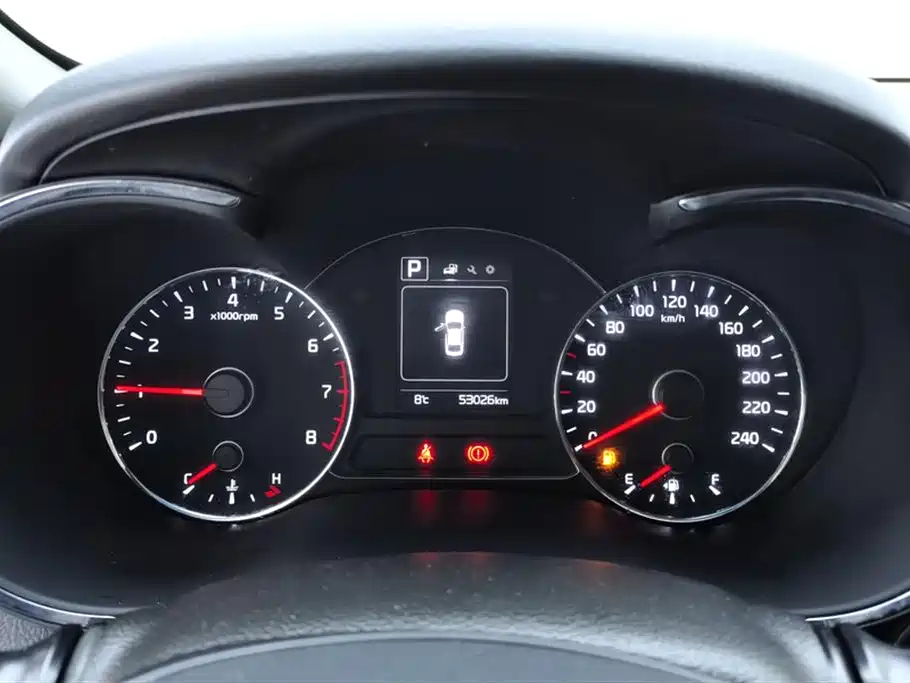 Kia Kia K3 2017 1.6L Automatic 15th Anniversary Special Edition GLS 2018 - thumbnail 14